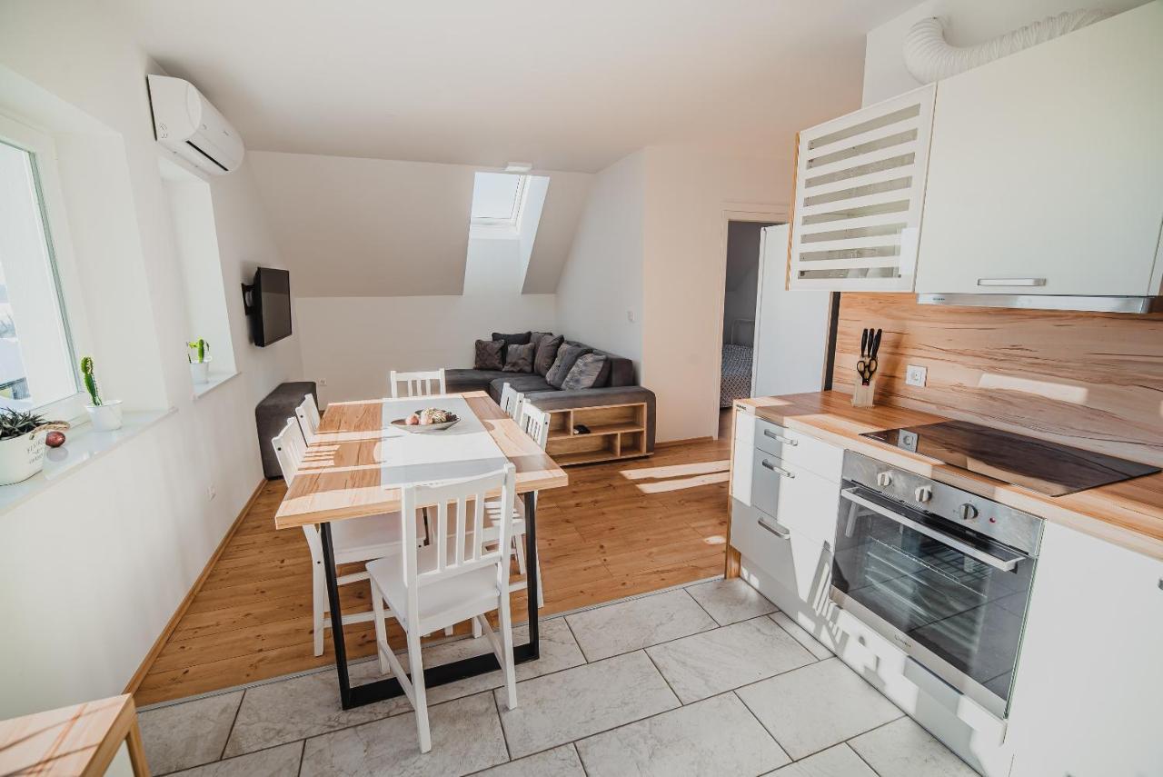 Apartments Rozalija Preddvor Ngoại thất bức ảnh